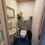 بيت للعطل Small House With Sauna