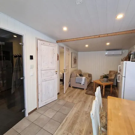 Small House With Sauna *