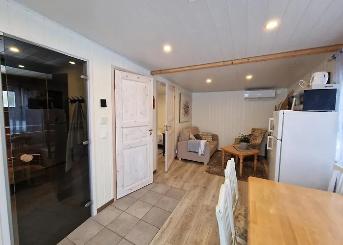 Small House With Sauna *